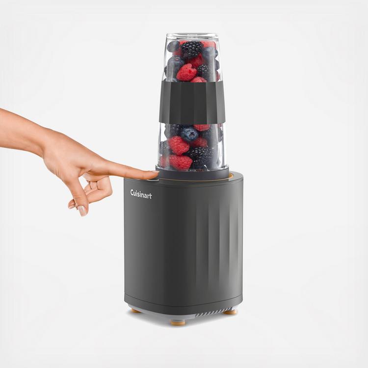 キッチン家電 Cuisinart Portable Personal Blender 02_pbl100_lifestyle_hero1.jpg