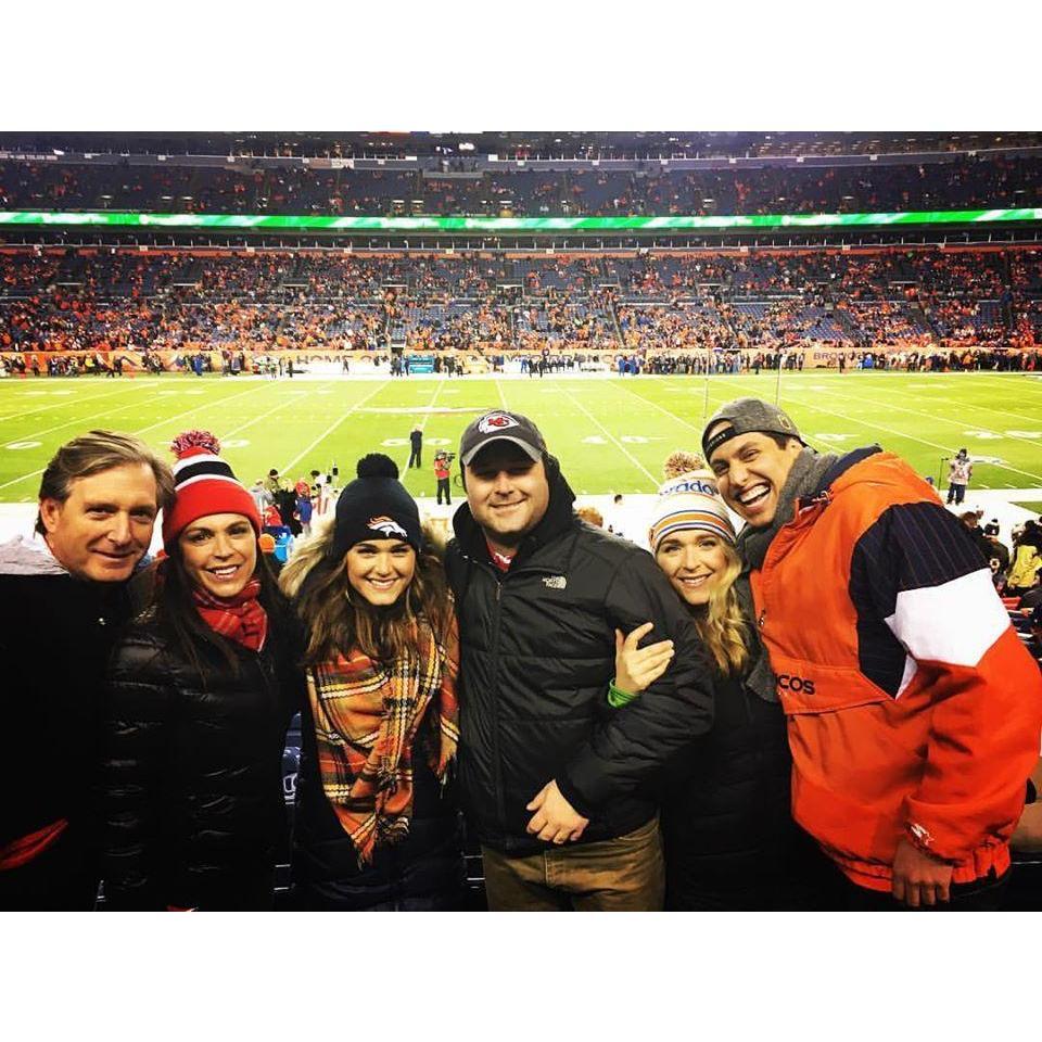 Huge Broncos Fans!