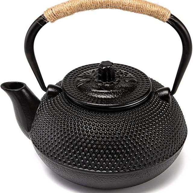 Suyika Japanese Tetsubin Cast Iron Teapot Tea Kettle pot with Stainless Steel Infuser for Stovetop Safe Coated with Enameled Interior
