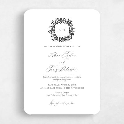 White Rounded Wedding Invitation - Tiglio Wreath