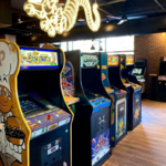 16-Bit Bar + Arcade