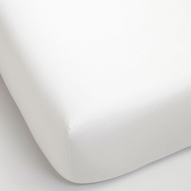 700-Thread-Count Cotton Fitted Sheet, King, White