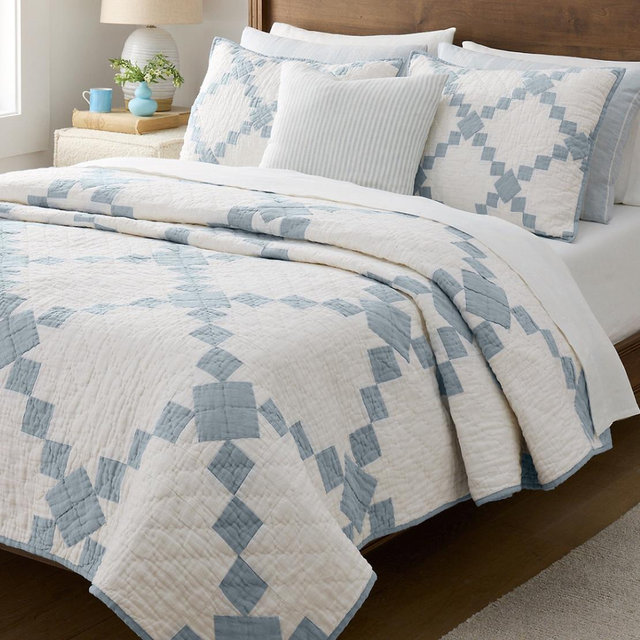 Agnes Linen Quilt, Sky Blue/White, Queen