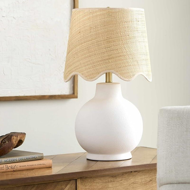 BoutiqueRugs Ranshofen Table Lamp
