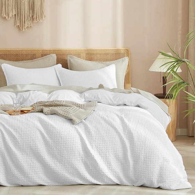 PHF Waffle Weave Duvet Cover Set Queen Size, 3 Piece Ultra Soft Breathable Durable Comforter Cover for All Season, Waffle Textured Duvet Cover with 2 Pillow Shams Bedding Collection, 90"x90", White