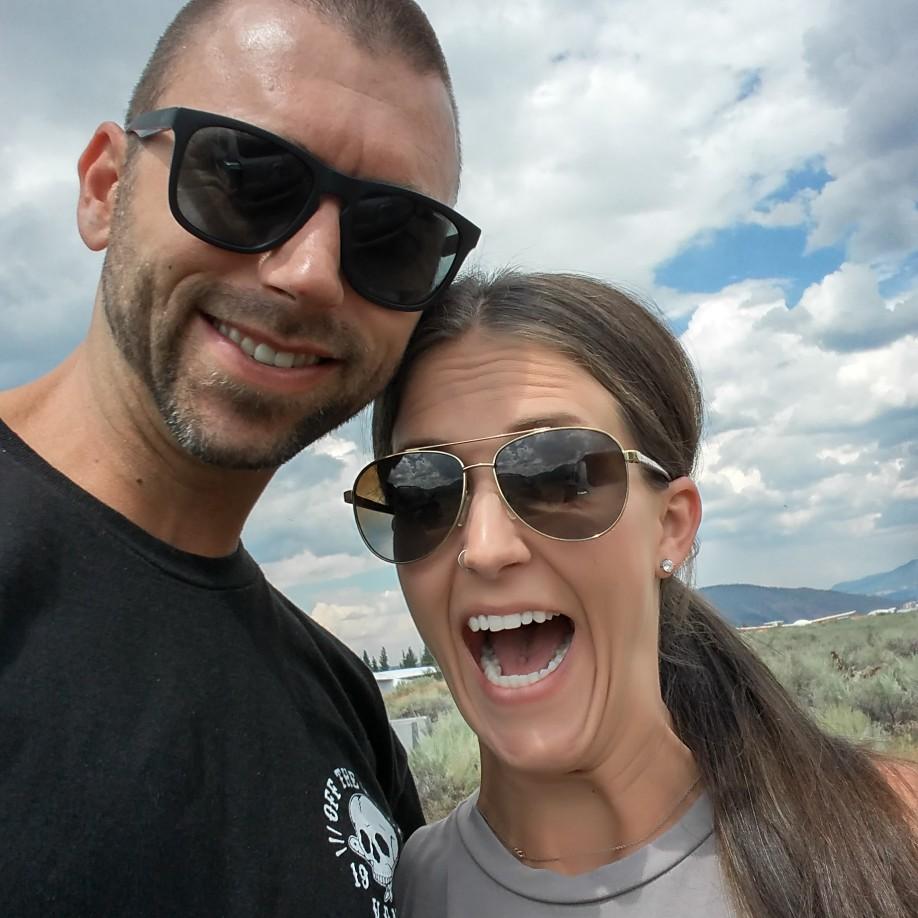 Right before going SKYDIVING!!!