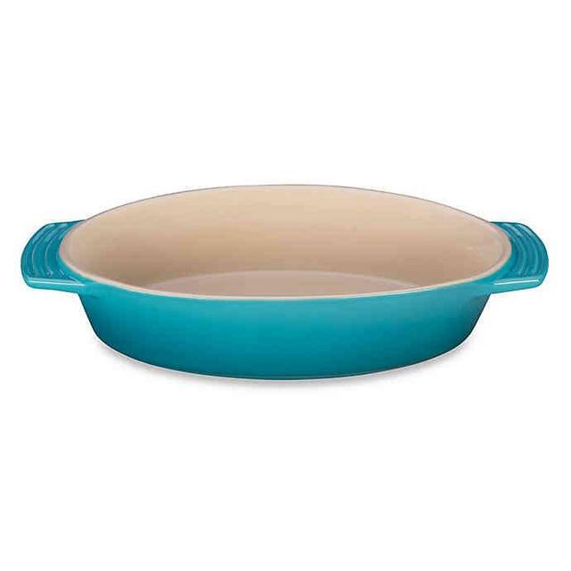 Le Creuset® 1.75 qt. Oval Baking Dish in Caribbean