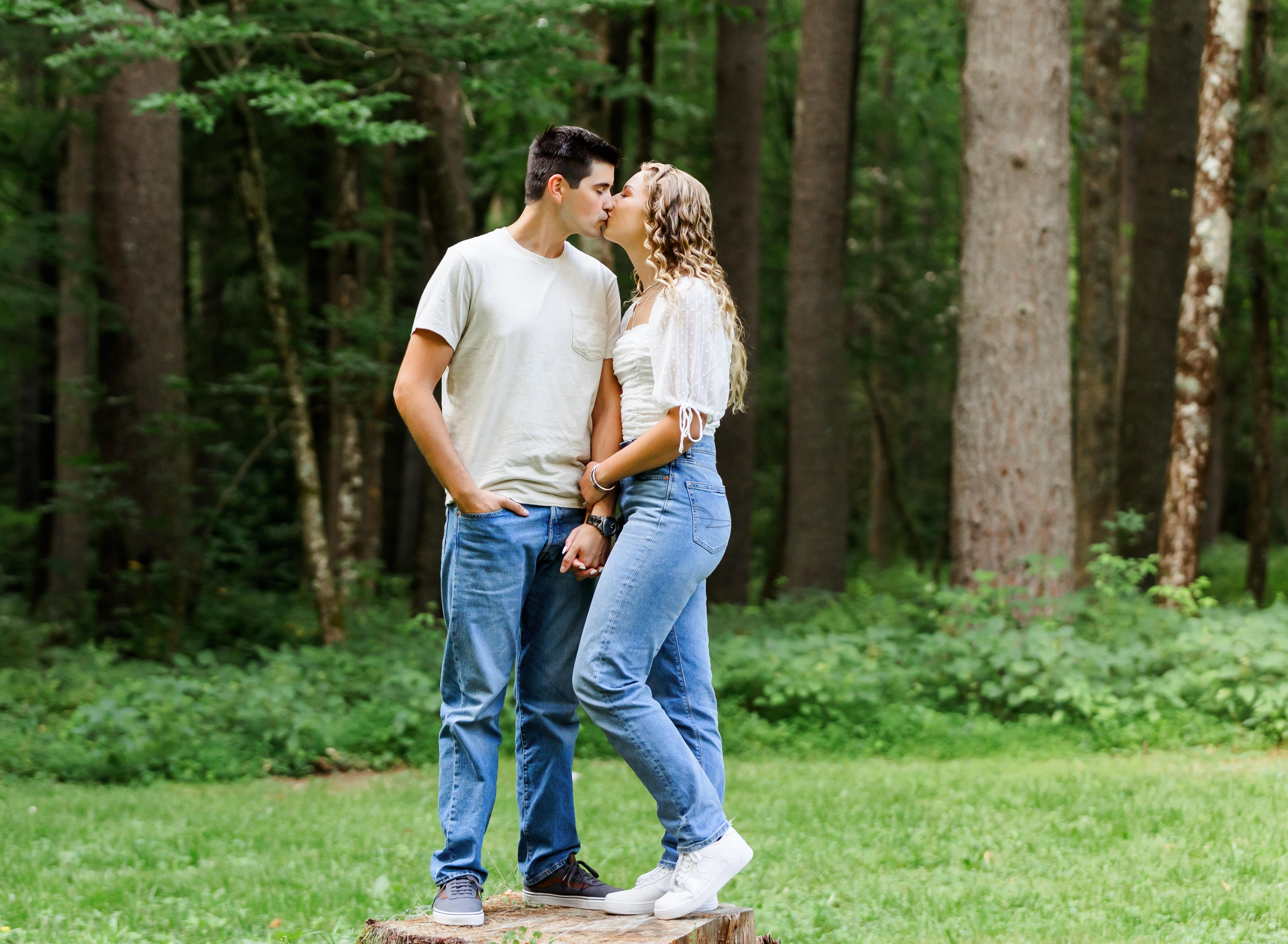 The Wedding Website of Ashley Evans and Sebastian Miller