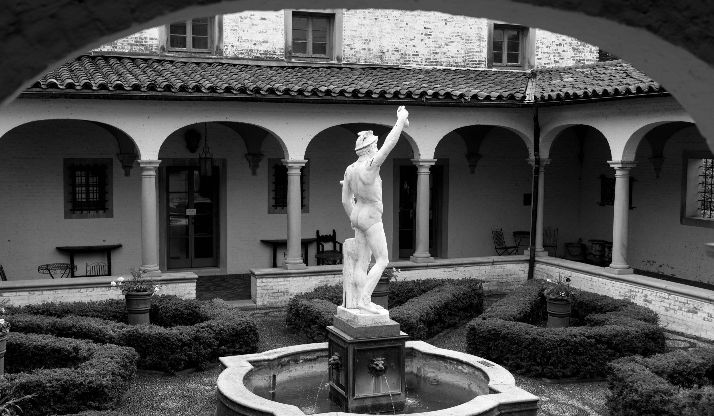 The Wedding Website of Jenny Saldana and Joseph Gale