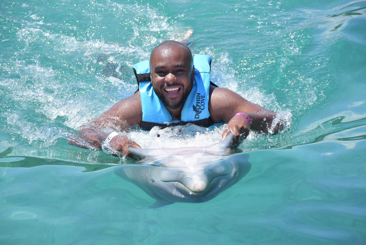 The Wedding Website of LaKiesha ALEXANDER and KEITH Morris