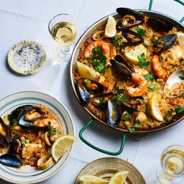 Cooking Lesson in Spain For Two