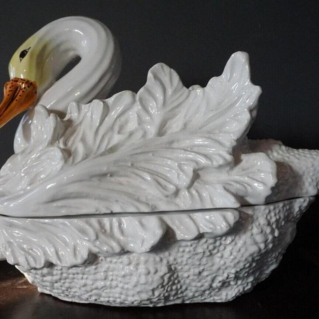 c.1960's Bassano Italy Swan Terrine