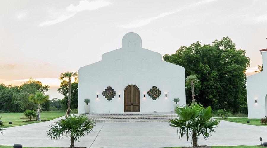 The Wedding Website of Kelsey Lindner and Eric Rodriguez