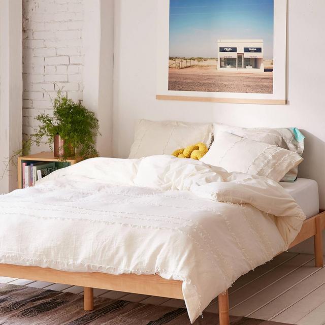 King Ivory Willow Fringe Duvet Cover