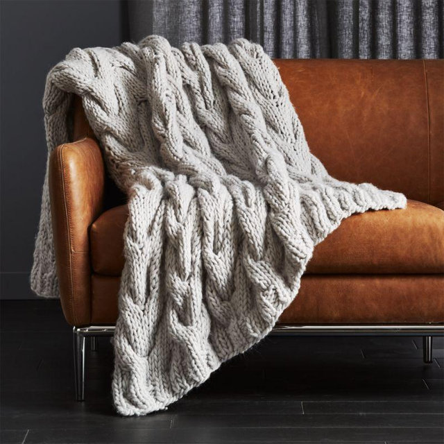 Chunky Light Grey Cable Knit Throw