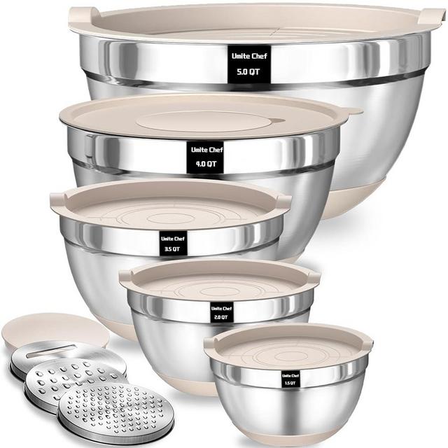 Umite Chef Mixing Bowls with Airtight Lids Set, 8PCS Stainless Steel Khaki Nesting Bowls with Grater Attachments, Kitchen Bowls with Non-Slip Bottoms, Size 5, 4, 3.5, 2, 1.5QT for Mixing & Serving