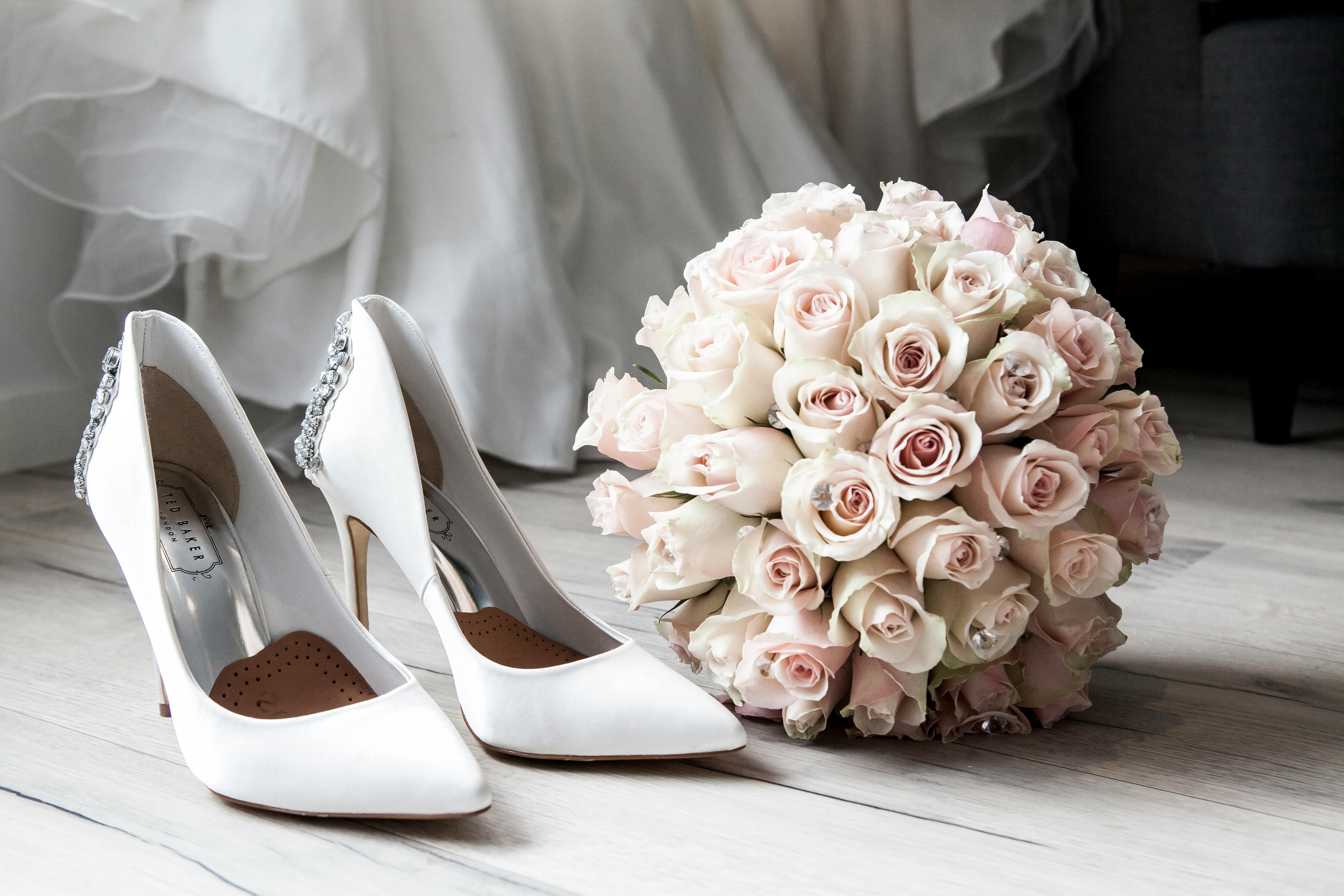 The Wedding Website of Chrissie Kreidell and Wes Hardin