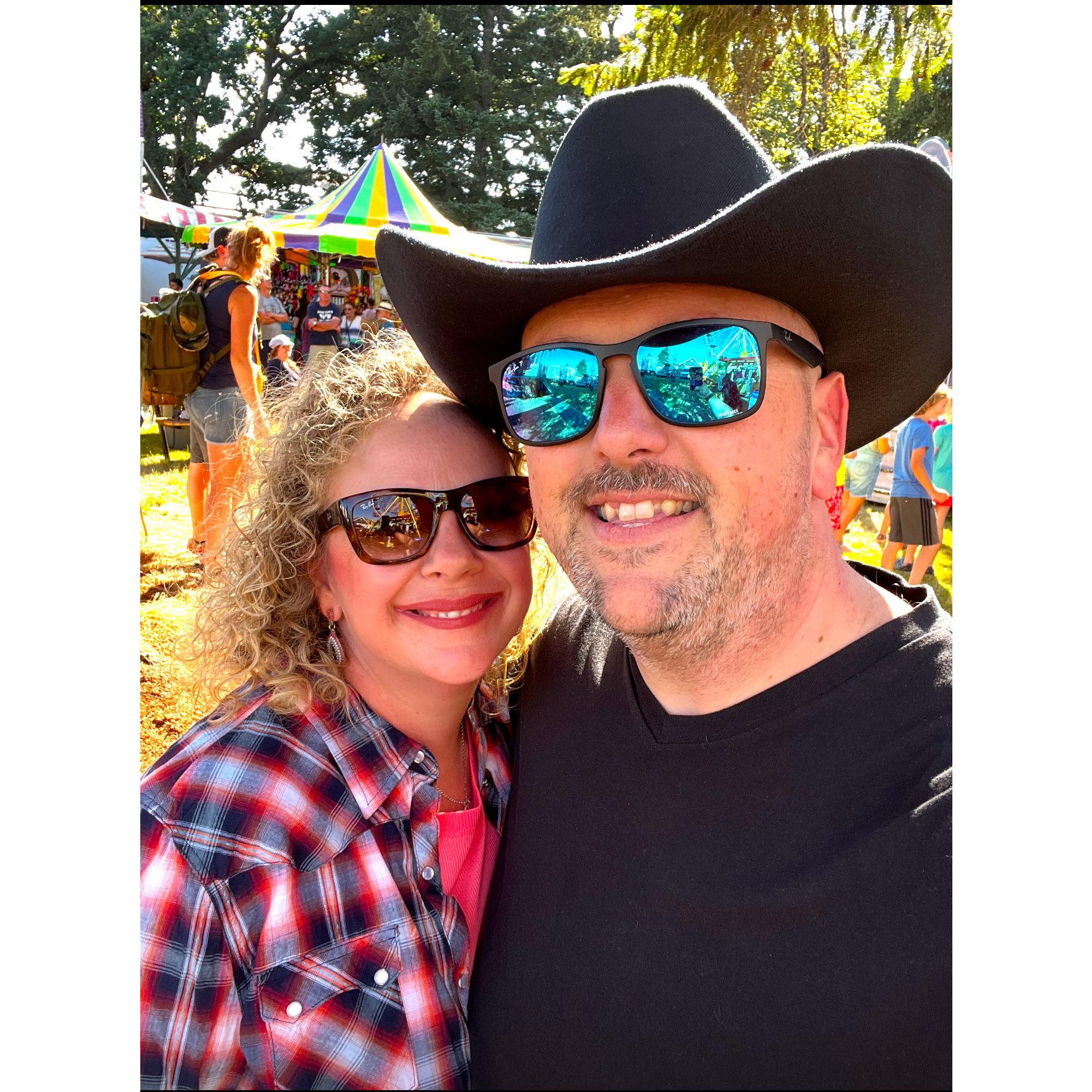 Getting our "country" on at the Rodeo