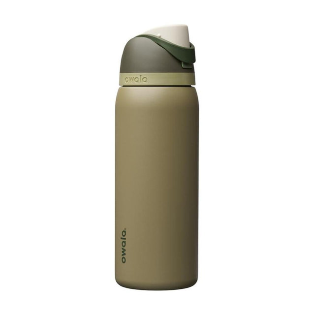 Owala FreeSip Insulated Stainless Steel Water Bottle with Straw, BPA-Free Sports Water Bottle, Great for Travel, 32 Oz, Off Road