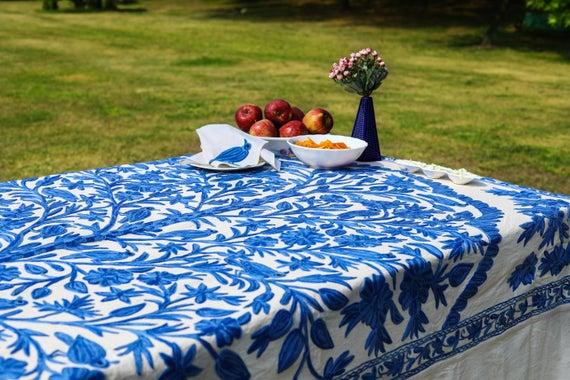 56x100 Oval Tablecloth