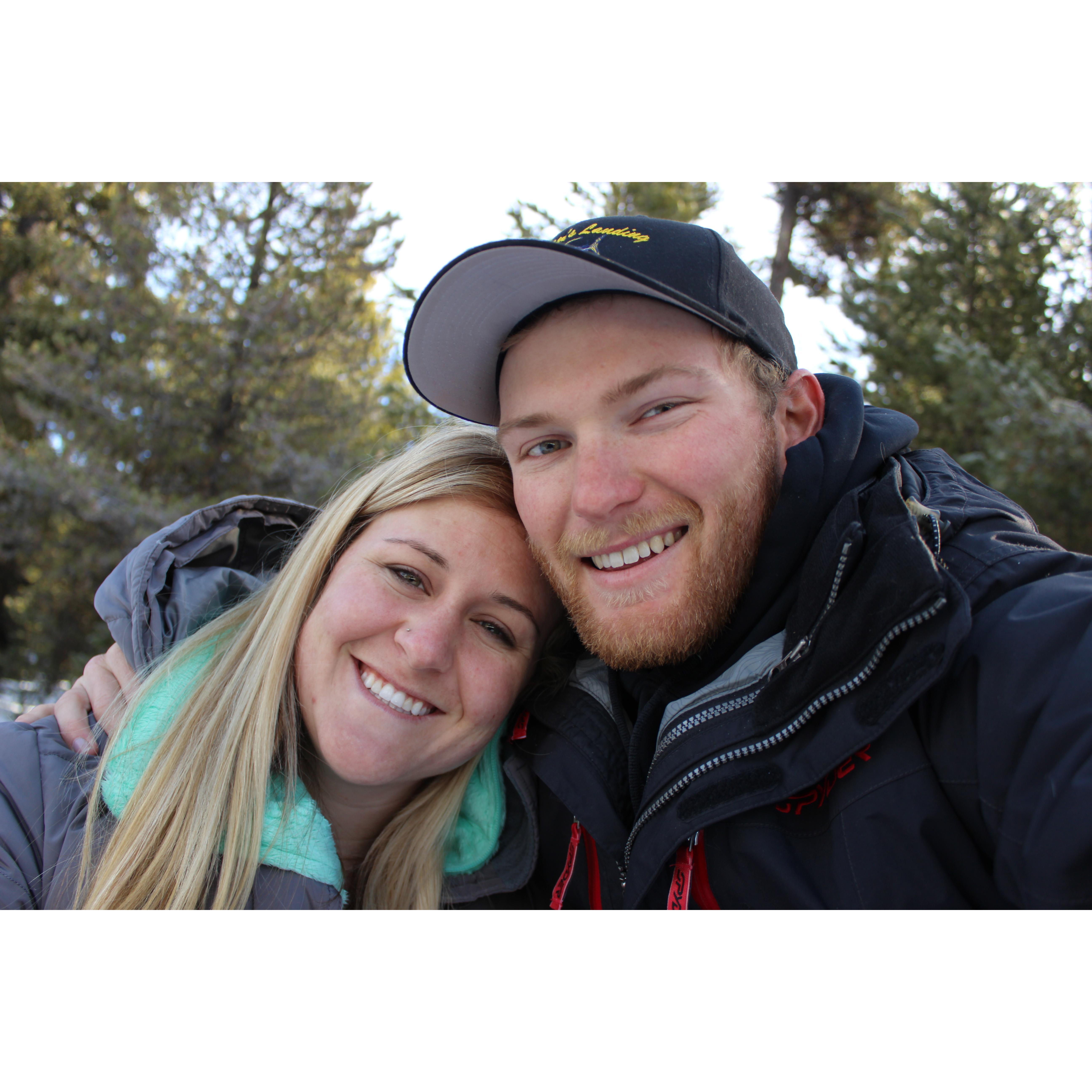 This has to be my favorite picture of us on our First Valentine's Day in Oregon. Brent surprised us with a trip up to Oregon for a long weekend away from the Veterinary Hospital