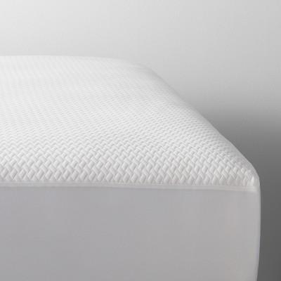 Temperature Balancing Mattress Protector - Made By Design™