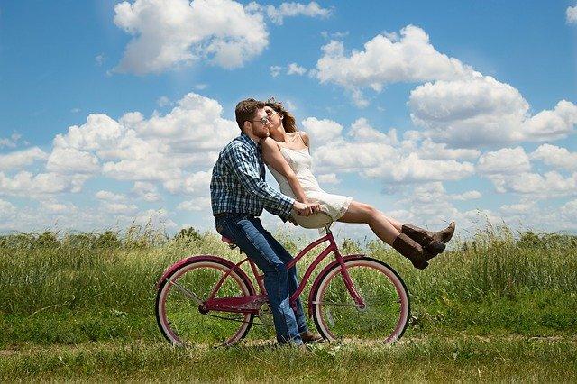 The Wedding Website of Lala la and thinkie Winkie