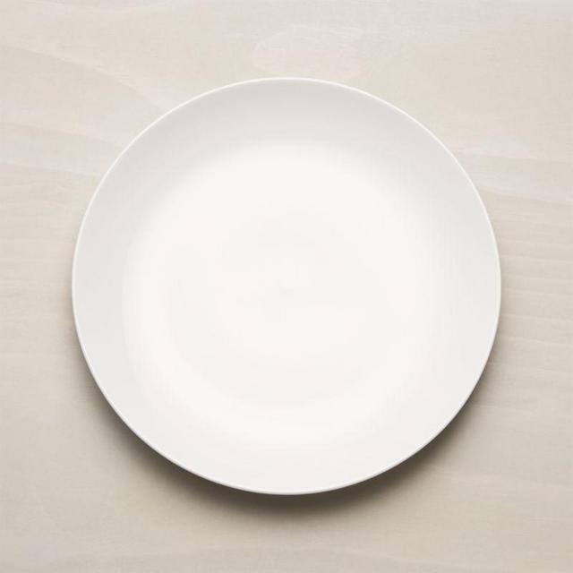 Set of 8 Essential Dinner Plates | Crate and Barrel