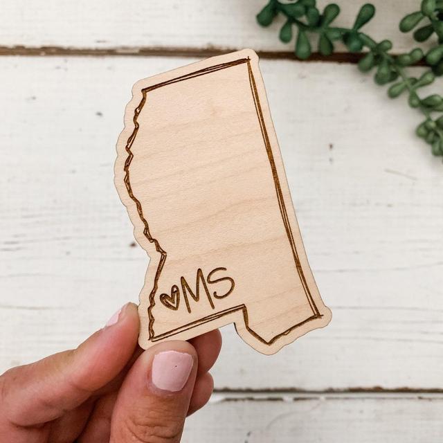 Mississippi Magnet / Wood MS State Outline...