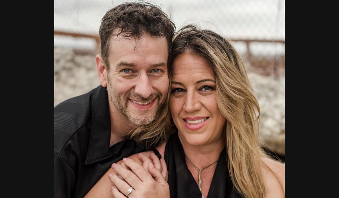 The Wedding Website of Angela Delbridge and Barry Ferraro