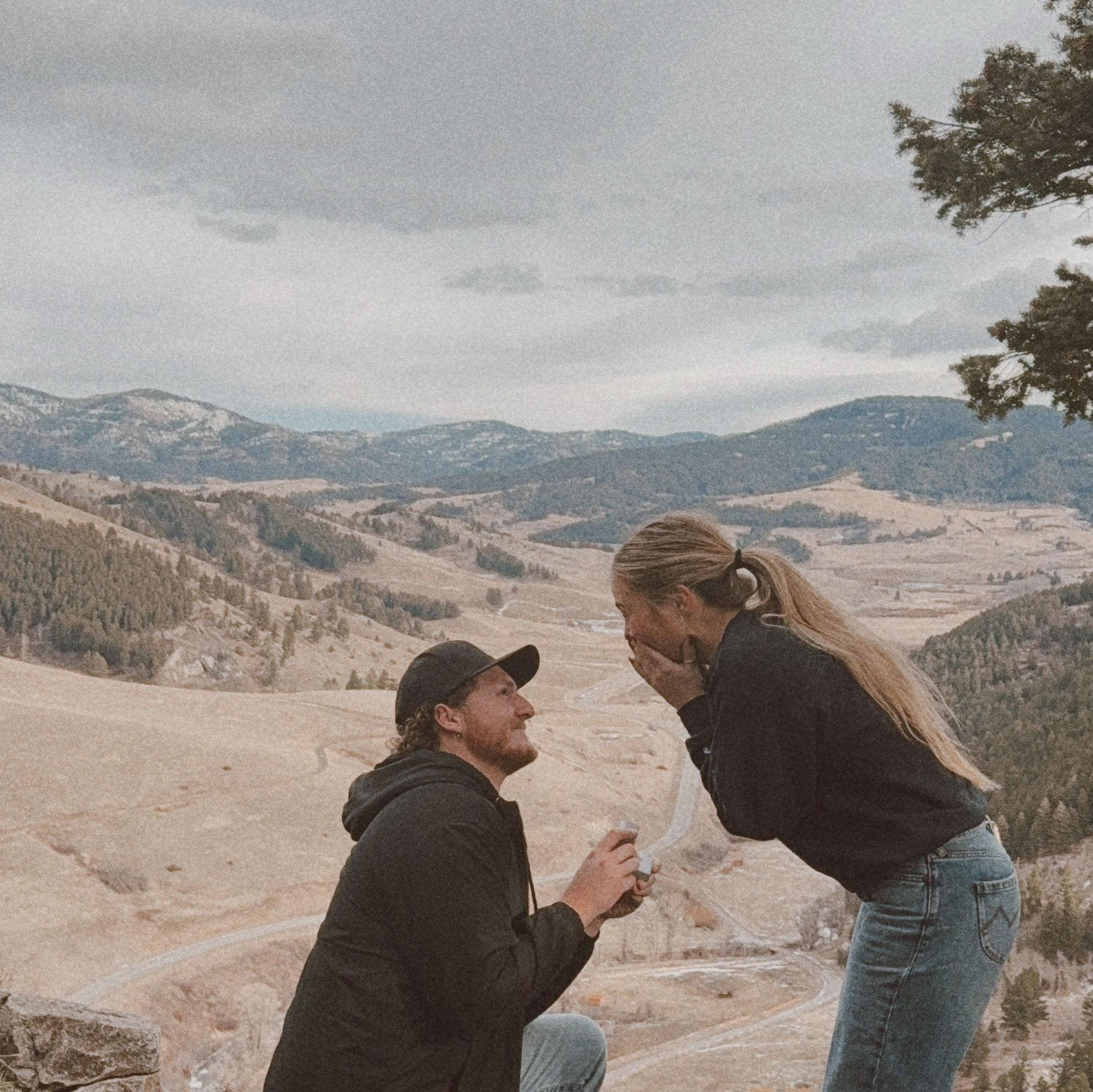 The moment Hailey said YES! 01.04.2026