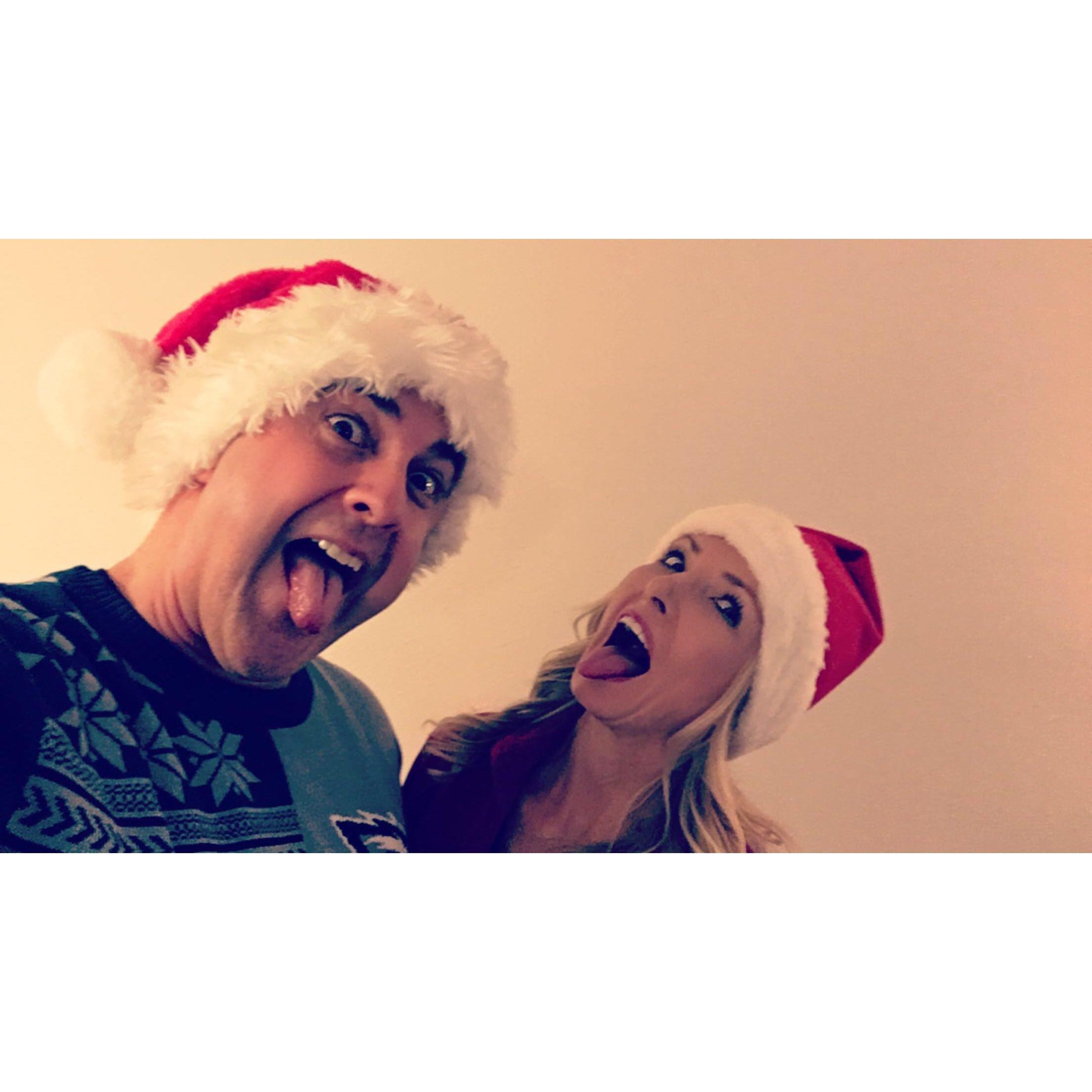 12 bars of Christmas night in Minneapolis. I made it to 6. Hahahahaha.