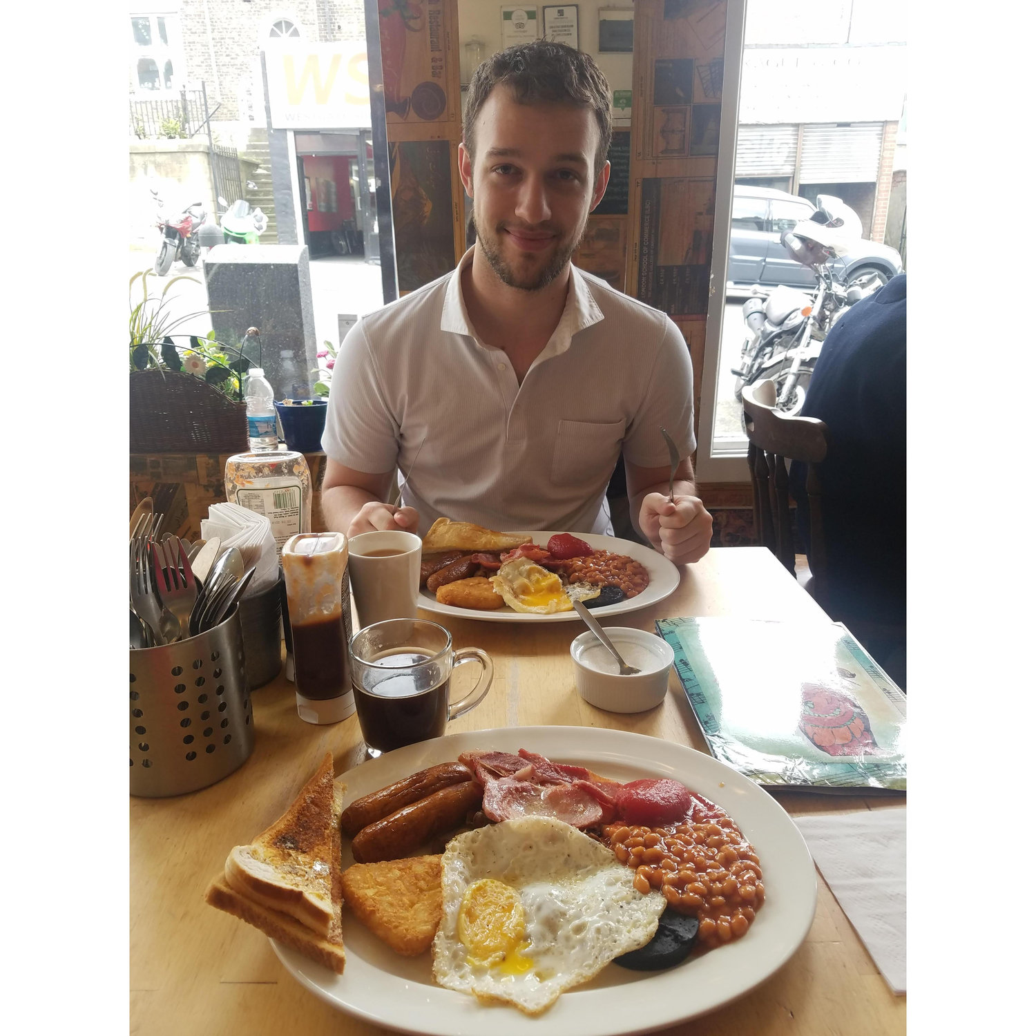Cafe Moulin Rouge in Newcastle, U.K. where you can get a bangin' full english for less than a fiver. ππ
