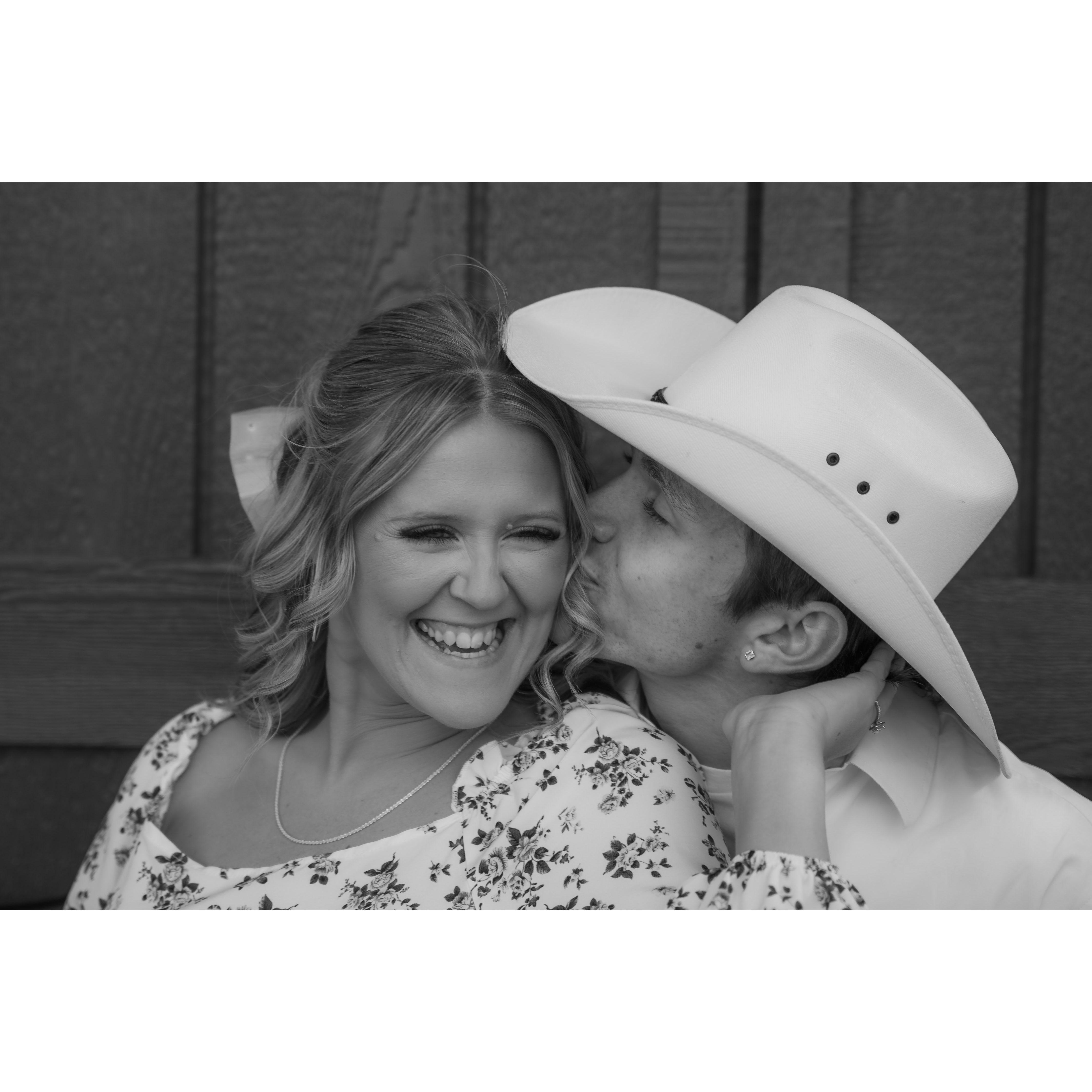 Engagement Photos - Lily Baker Photography