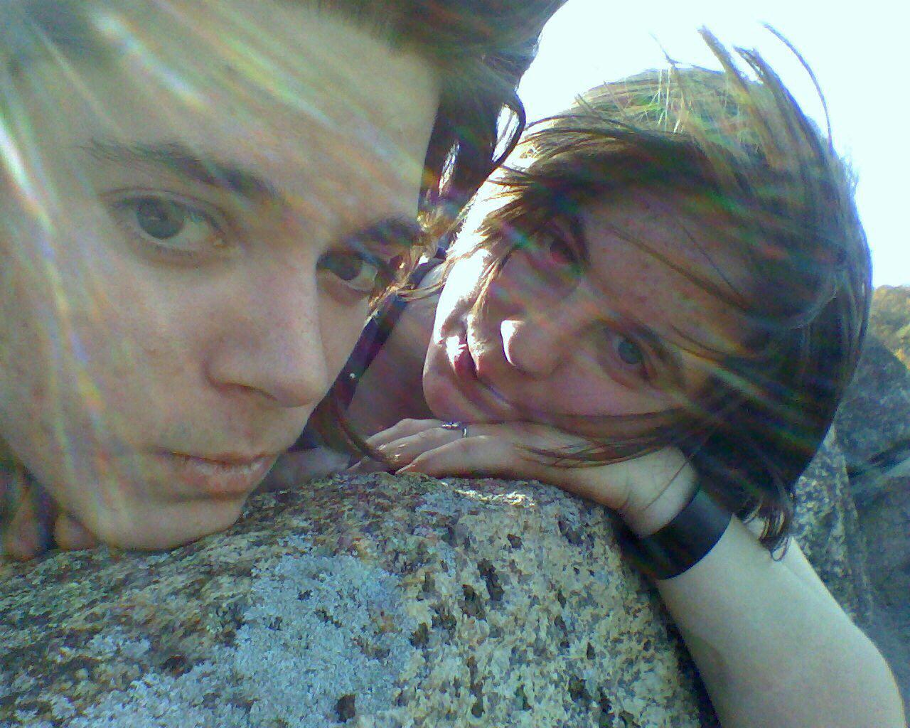 First date hiking time
