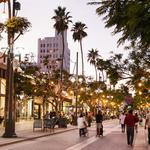 3rd Street Promenade in Downtown Santa Monica