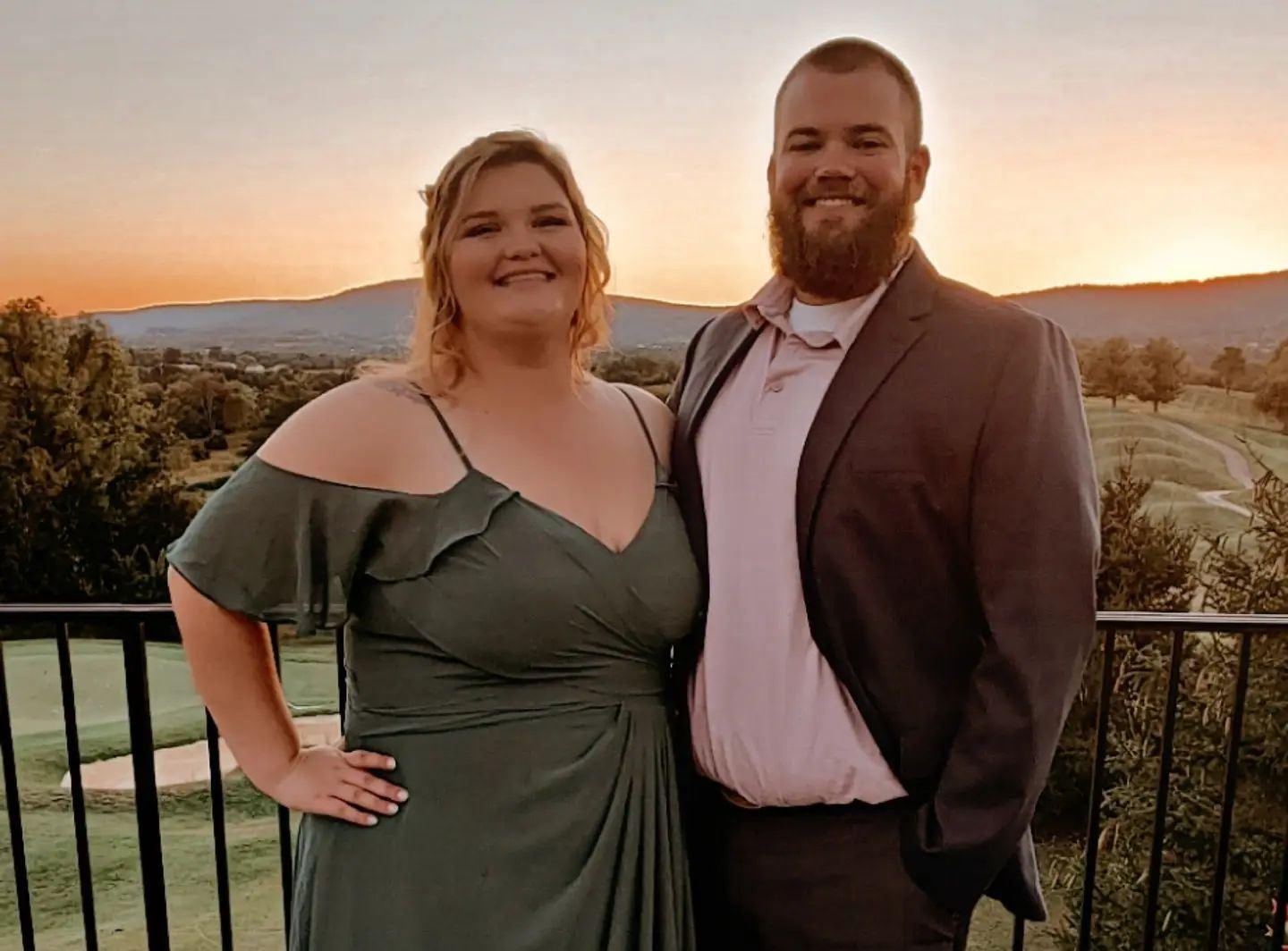 The Wedding Website of Autumn Gray and Lucas Howell