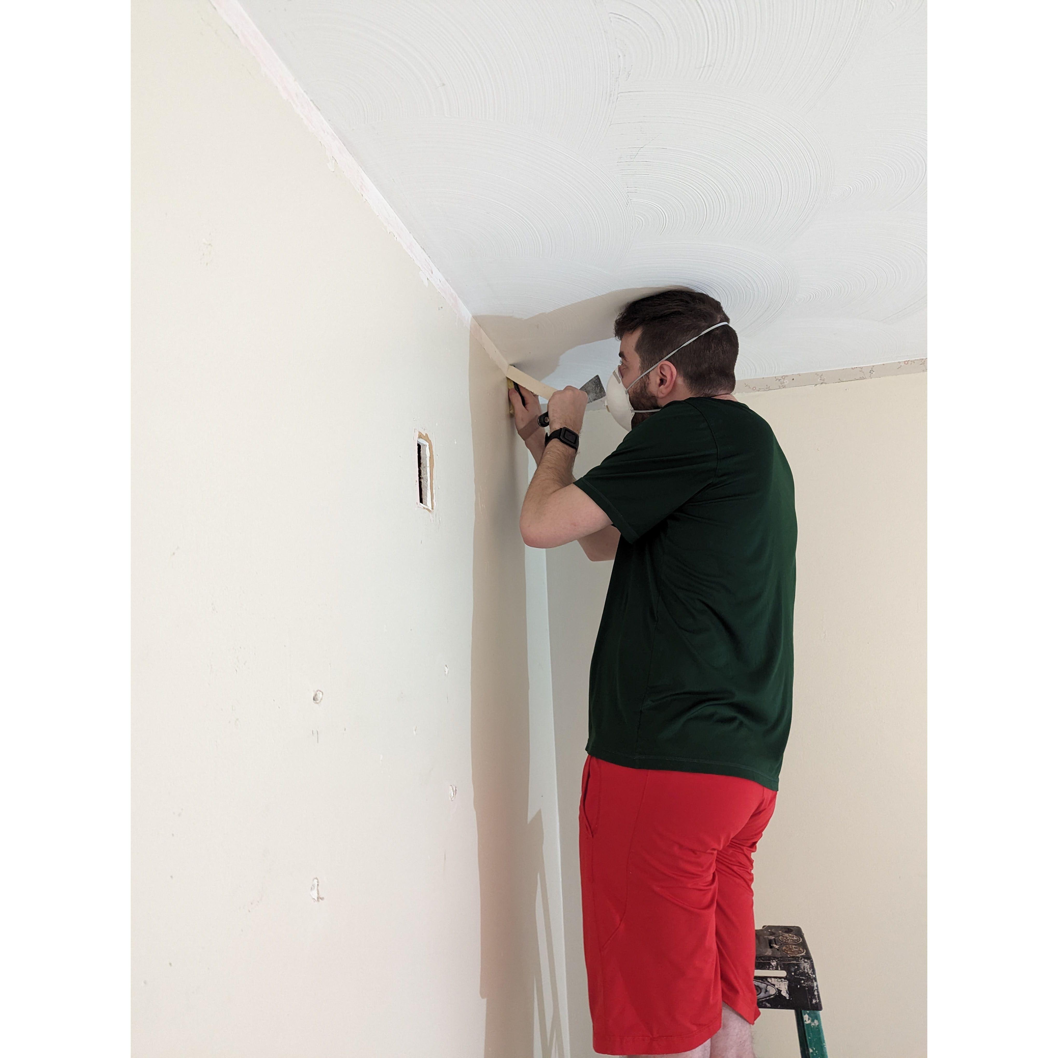 Much time in the fall of 2022 went into painting our new home and making it our own. Zoe's dad Jim spent a few months with us helping to make everything top notch