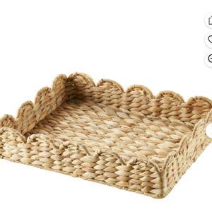 11" x 14" Scalloped Woven Natural Water Hyacinth Decorative Tray