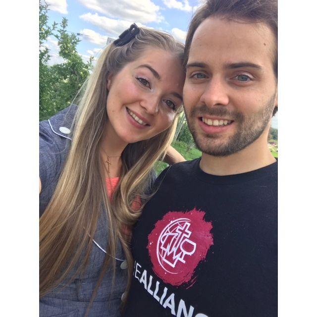 Occasionally Levi and I take day trips to southern Ohio (more specifically, Amish country) to dine, shop, and take in the beautiful rolling hills