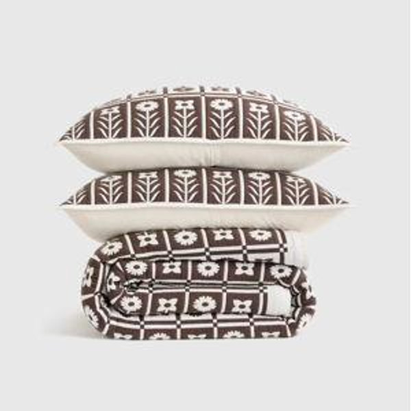 Organic Cotton Jacquard Floral Coverlet Set - Espresso, Full/Queen With Sham Set
