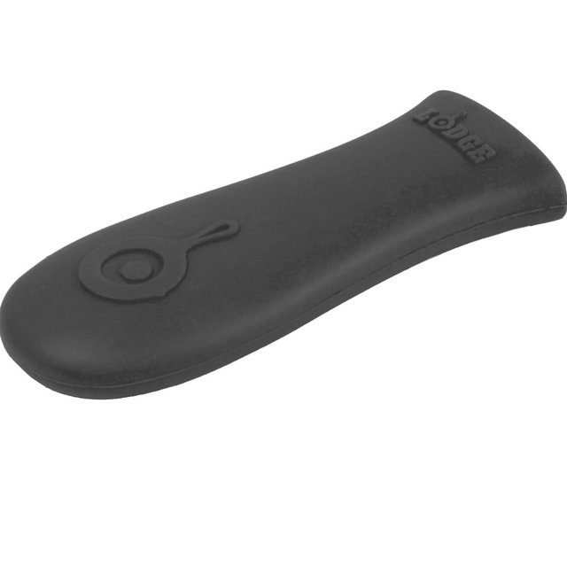 Lodge Silicone Hot Handle Holder - Dishwasher Safe Hot Handle Holder Designed for Lodge Cast Iron Skillets 9 Inches+ w/Keyhole Handle - Reusable Heat Protection Up to 500° - Black