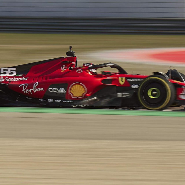 ⁠Rolê de Ferrari na nossa lua de mel