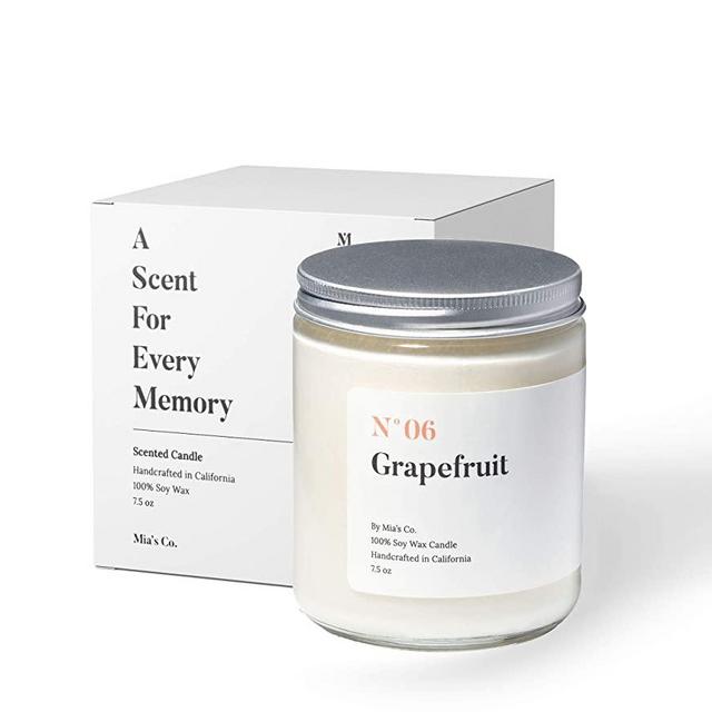 Mia's Co Grapefruit Scented Candle, Handmade with Natural Soy Wax and Cotton Wicks, 7.5 oz Minimalist Aromatherapy Candle for Home, Long Lasting Burning for Stress Relief, Candle Gift for Women