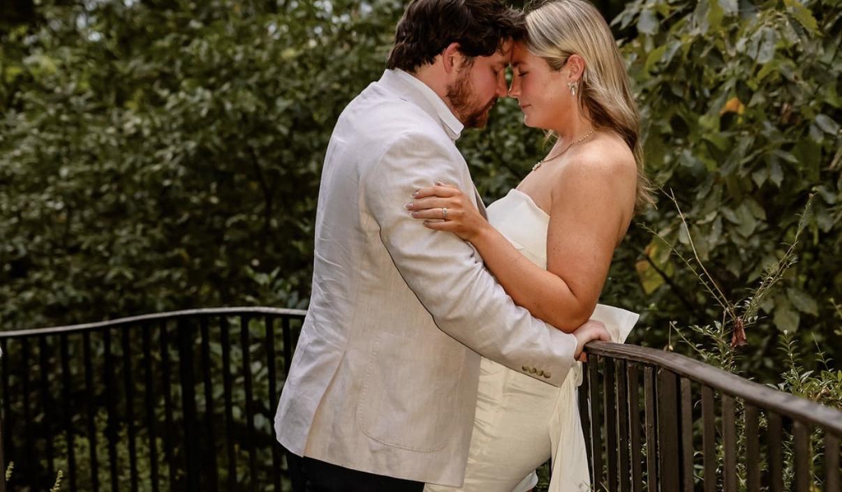 The Wedding Website of Lydia Poole and Evan Wilson