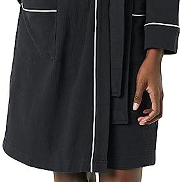 Amazon Essentials Women's Lightweight Waffle Mid-Length Robe (Available in Plus Size)
