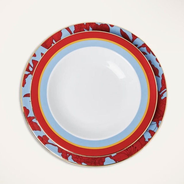 Soup And Dinner Plates Set Roman Holiday Vino in Porcelain