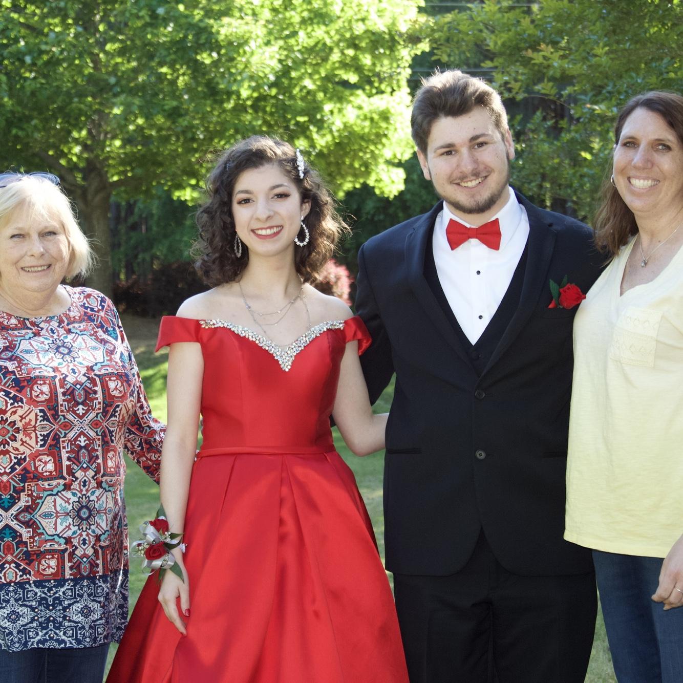 Prom '21, with Nana Sue and Mom Jodi