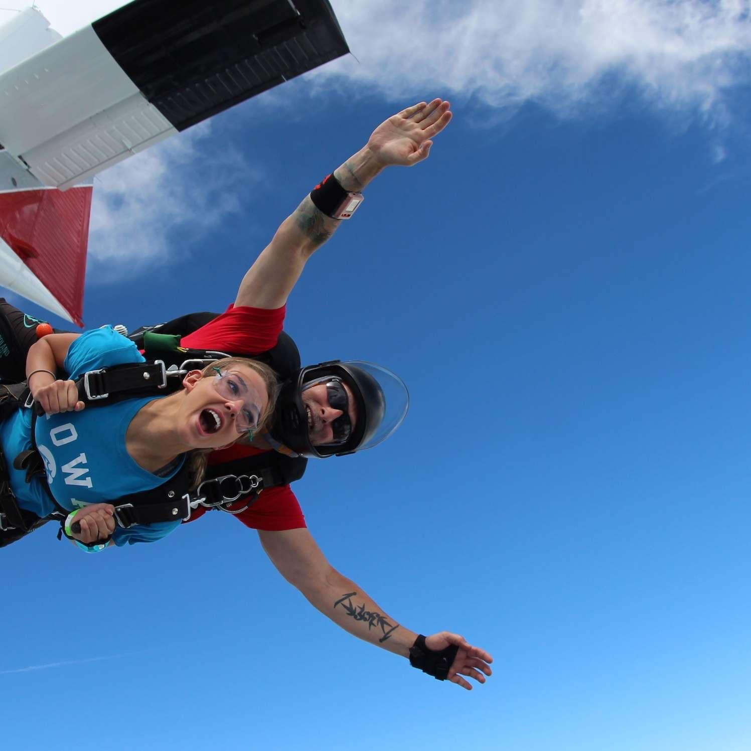 Activity - Skydiving