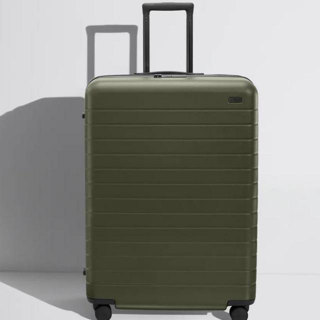 The Large Flex | Away: Built for Modern Travel